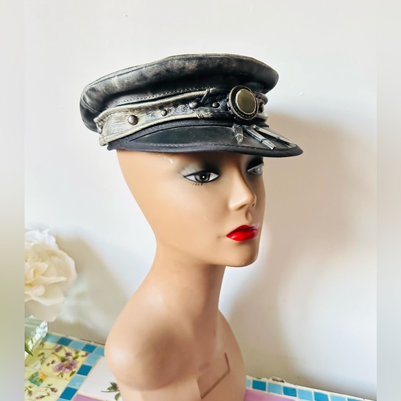 Royal Peasantry Vintage Style Artisan Handmade Black Leather Women's Cap Hat - Picture 5 of 6